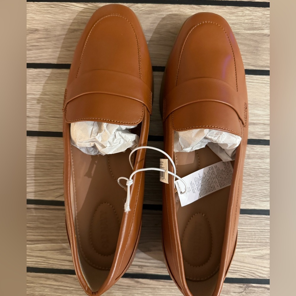 Old Navy Faux-Leather City Loafer Shoes